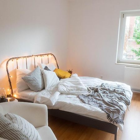 Grosse 3 Zimmer Wohnung Mit Netflix In Zentraler Lage Erfurt Ngoại thất bức ảnh